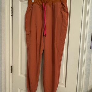 Figs Dirty Chai XL/T Zamora scrub pants